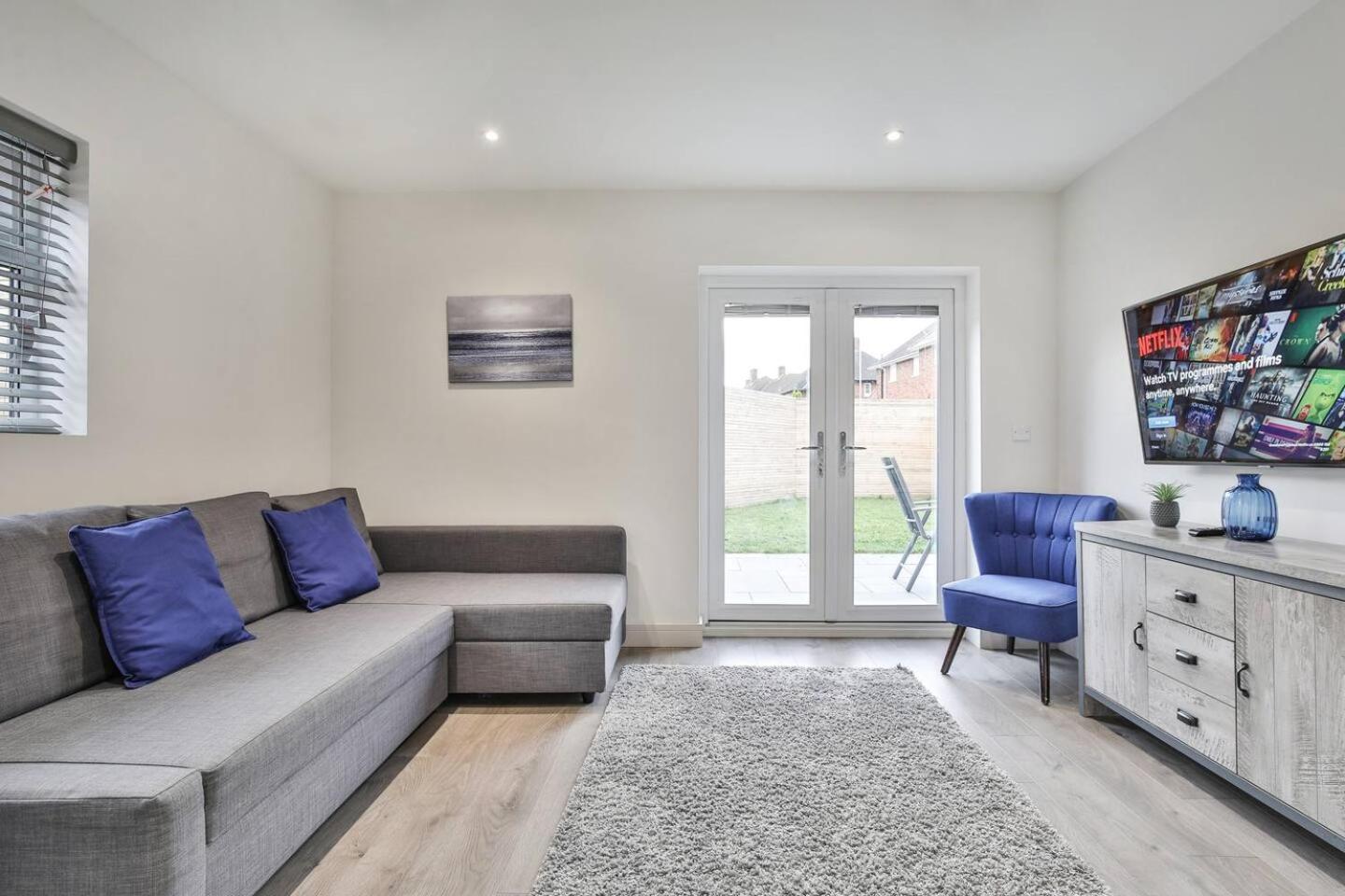 Magnificent, Renovated Whole House With Garden Villa Sheffield Exterior photo